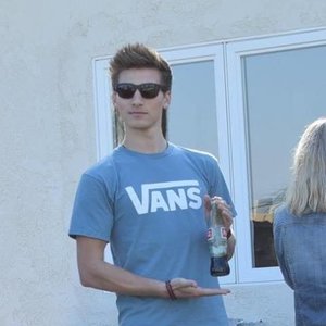 Profile Picture of Connor Batch (@hungrylittlebear) on Myspace
