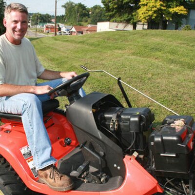 Profile Picture of Andy DeShon (@andydeshon) on Twitter