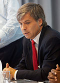 Profile Picture of Harold Mayne-Nichollson Wikipedia