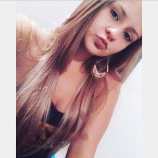 Profile Picture of Jéssica Manieri (Jeh) (@je.manieri) on Facebook