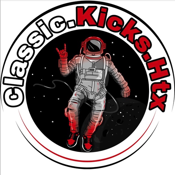 Profile Picture of Cameron Hongo (@classickickshtx) on Poshmark