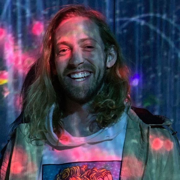 Profile Picture of John Mannheimer (@johnsmannheimer) on Poshmark