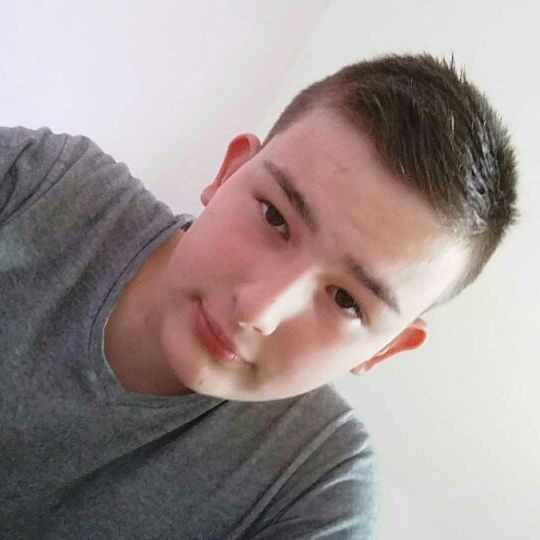 nathan - Tiktok Profile Picture of nathan (@nathanburnet) on Tiktok