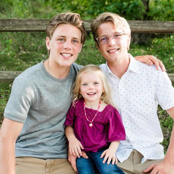 Profile Picture of Korey Dobmeier (@koreydobmeier) on Poshmark