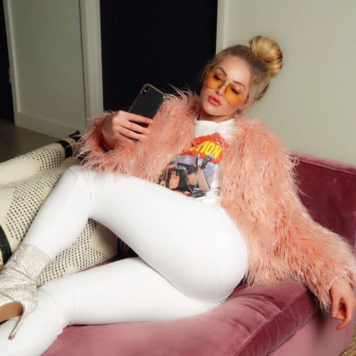 Profile Picture of COURTNEY TAYLOR CLENNEY (@quena138786883) on Tiktok