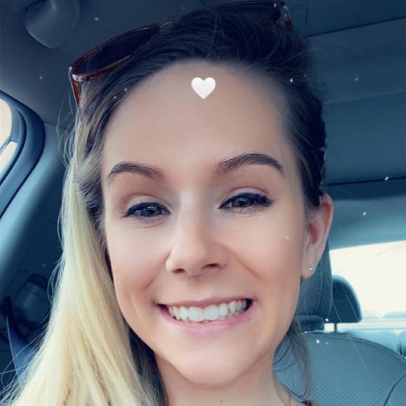 Profile Picture of Kaitlyn Lamm (@kaitlynlamm) on Poshmark
