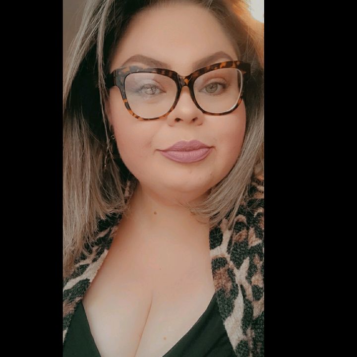 Profile Picture of Cristal Tavarez (@cristaltvrz) on Tiktok