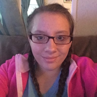 Profile Picture of EmilyAkashia (@sueburchfield11) on Twitter