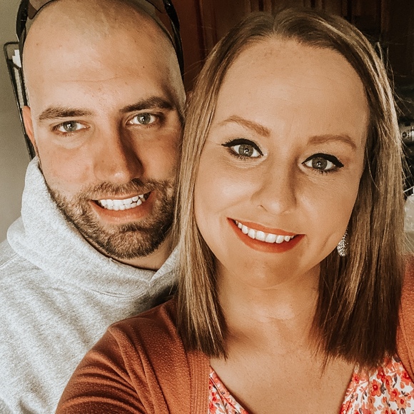 Profile Picture of Natalie Bothun (@nbothun12) on Poshmark