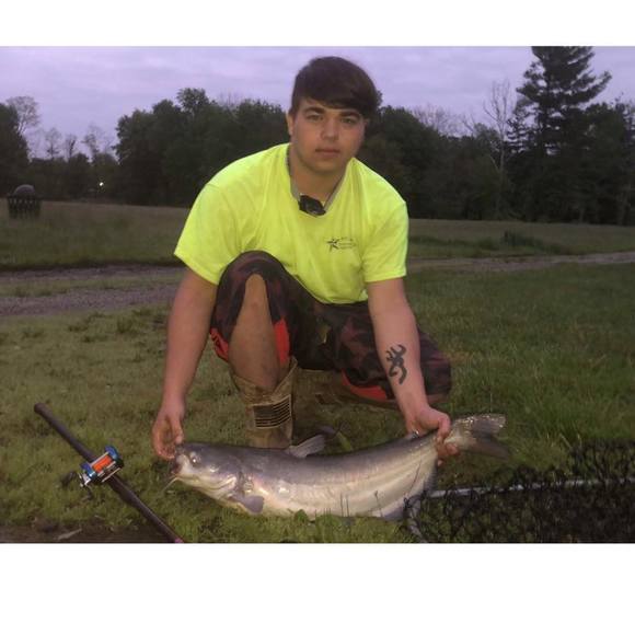 Profile Picture of Christopher Crosby (@chriscrosby522) on Poshmark