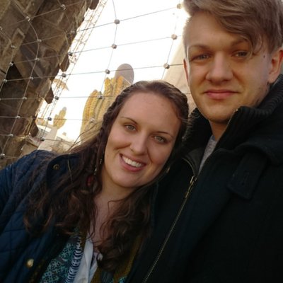 Profile Picture of Laura (@BorderlineWierd) on Twitter