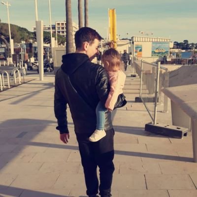 Profile Picture of Chris Fenech (@fenech_chris) on Twitter