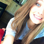 Profile Picture of Mackenzie Sinclair-Smith (@sweetgirlsxoxo) on Youtube