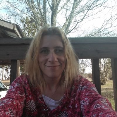 Profile Picture of Rachel Chaney (@RachelC13274653) on Twitter