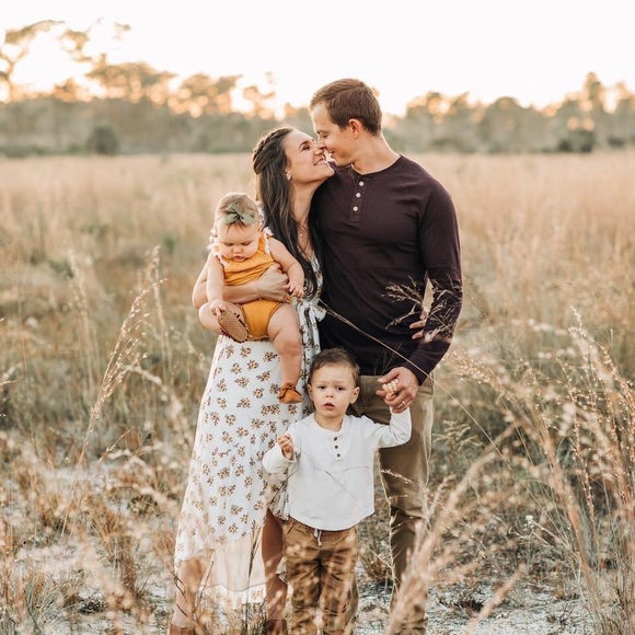 Profile Picture of Erica Heinrichs (@ericaheinrichs) on Poshmark