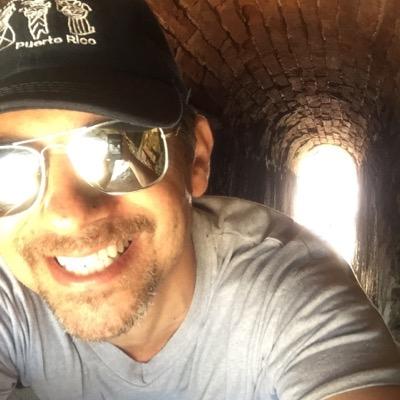 Profile Picture of Jason Gurianon Twitter