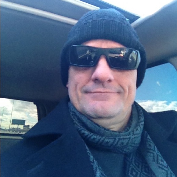 Profile Picture of Mark Goodman (@audiomark) on Poshmark