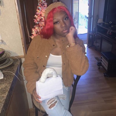 Profile Picture of Alisha Holmes (@alishaH50067909) on Twitter