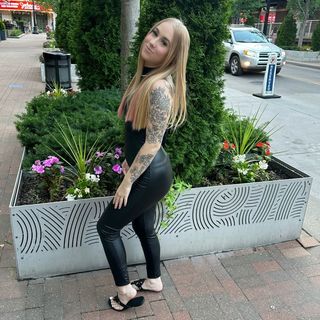 Profile Picture of Jillian 💛💛 (@jillian.coleman) on Instagram