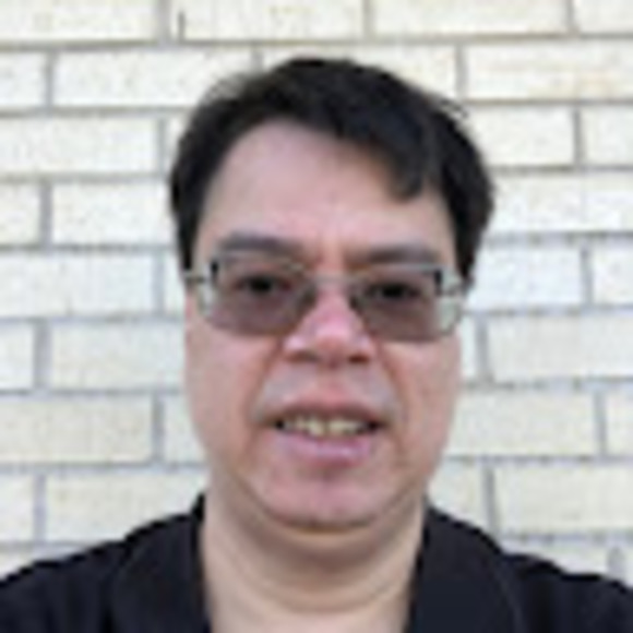 Profile Picture of Daniel Brower (@dbrower256) on Poshmark