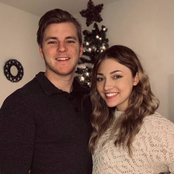 Profile Picture of Bethany Boyd (@bethanylee16) on Poshmark