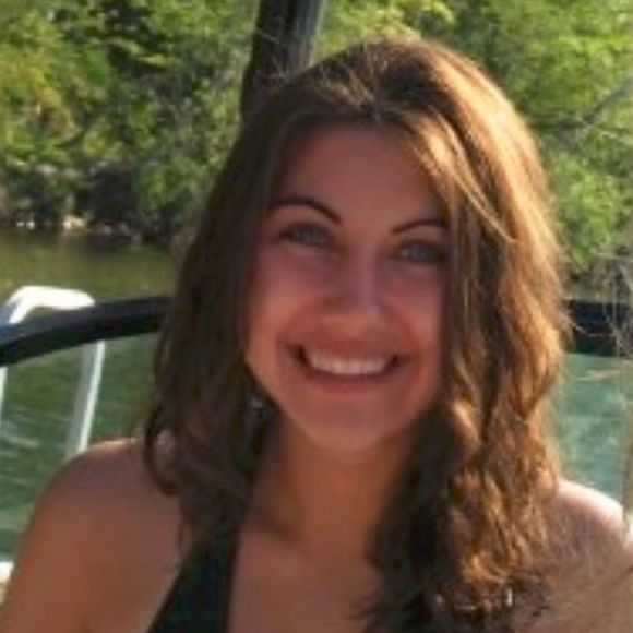 Kat Bevington - Poshmark Profile Picture of Kat Bevington (@kbevington86) on Poshmark