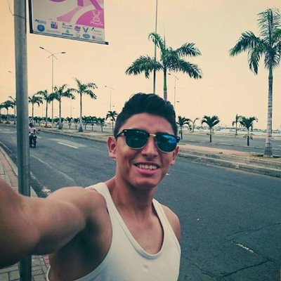 Profile Picture of Michael Nevarez (@MikeFaq) on Twitter