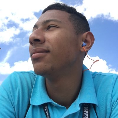 Profile Picture of Guillermo Pereira (@VoltairMC) on Twitter