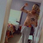 Profile Picture of Rae_roberts (@rae_roberts) on Instagram
