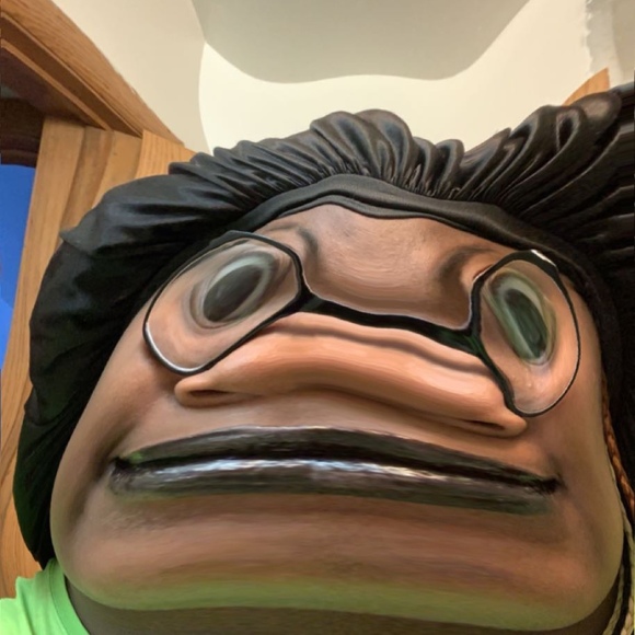 Profile Picture of Skye Spychala (@skye_themack) on Poshmark