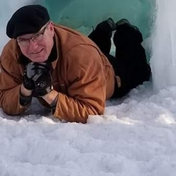 Profile Picture of John Andre (@johnandre530) on Poshmark