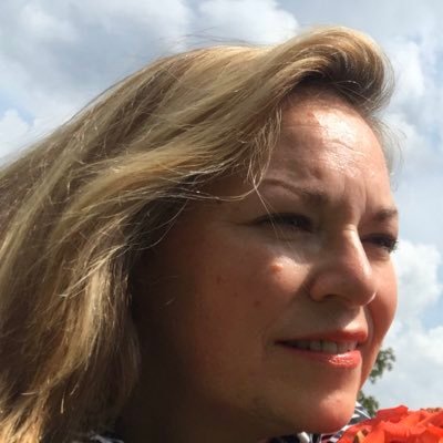 Profile Picture of Deborah Broseh (@djur2good) on Twitter