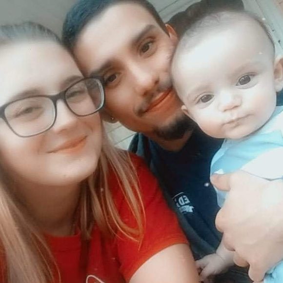 Profile Picture of Andre Moreno (@morenoandre18) on Poshmark