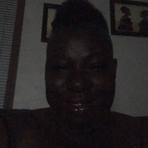 Profile Picture of Pamela Dixon (@pdixon56) on Poshmark