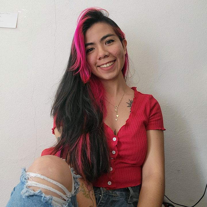 Adrianne Walls - Tiktok Profile Picture of Adrianne Walls (@adriannewalls) on Tiktok