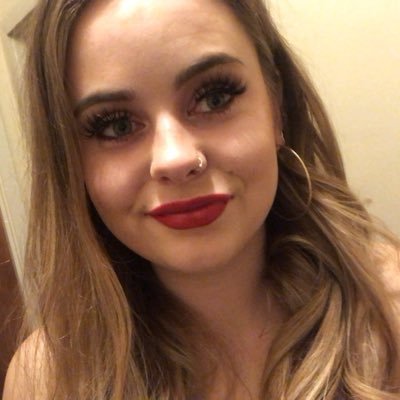 Profile Picture of Mais (@MaisieSmith_x) on Twitter