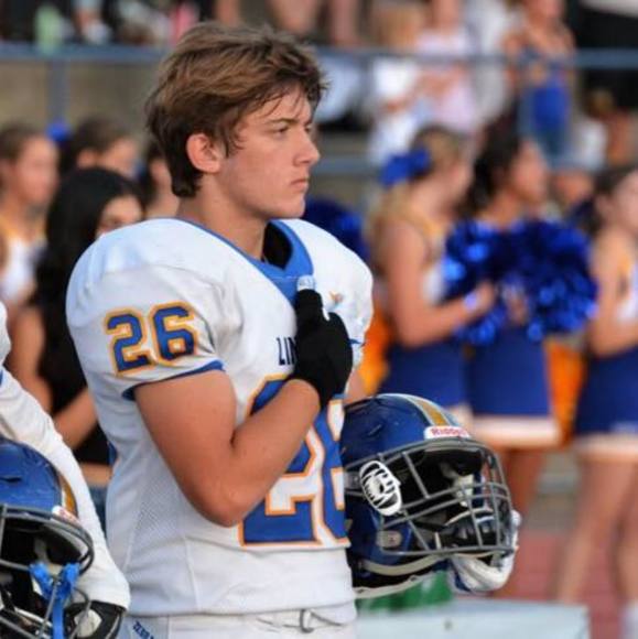 Profile Picture of Dylan Shoro (@dylan121703) on Poshmark