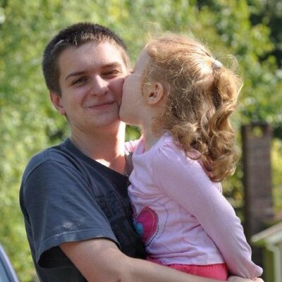 Profile Picture of Andy.genung (@GenungAndy) on Twitter