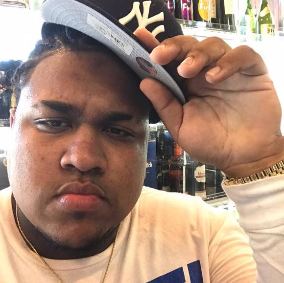 Profile Picture of Kelvin Tavarez (@tubebeactivo7) on Poshmark