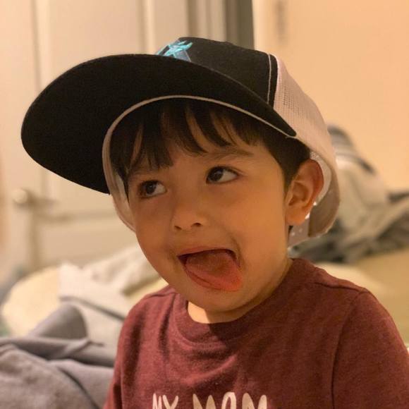 Profile Picture of Abraham Sanchez (@maharbas) on Poshmark