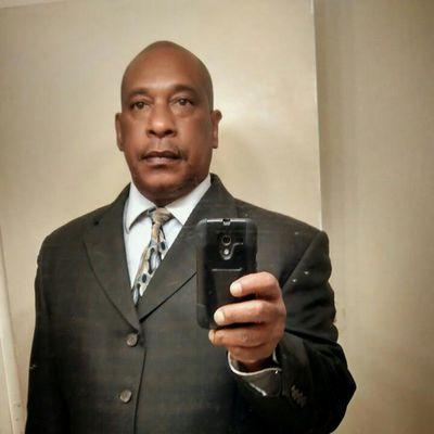 Profile Picture of William M Ellis (@WilliamMEllis1) on Twitter