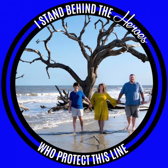 Profile Picture of Erin Emlen (@eemlen) on Poshmark