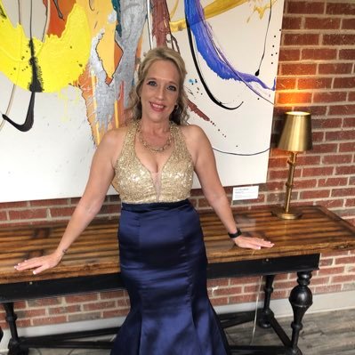 Profile Picture of Crystal Mckinney (@CrytalMckinney) on Twitter