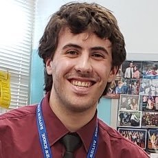 Profile Picture of Carl Lawson (@educatorlawson) on Twitter
