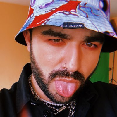 Profile Picture of Alejandro Abarca (@abarcathis) on Twitter