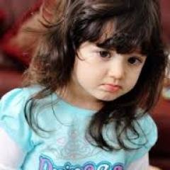 Profile Picture of Jodi Shields (@dinnilubri) on Twitter