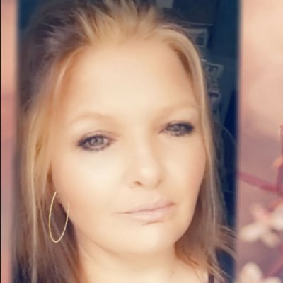 Profile Picture of Lisa M Jarosz (@LisaMJarosz1) on Twitter