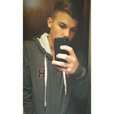 Profile Picture of Eric Viera (@eric_viera05) on Twitter