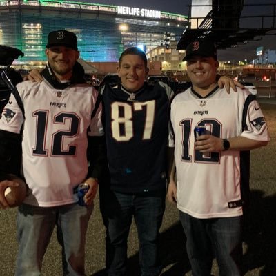 Profile Picture of Tom McLean (@mclean_517) on Twitter