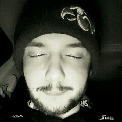 Profile Picture of Cody Logsdon (@Logsdon96) on Twitter